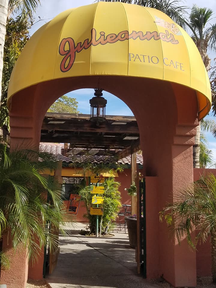 juliannas